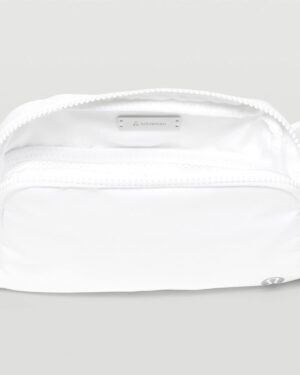 Lululemon Athletica Everywhere Belt Bag 1L (White)